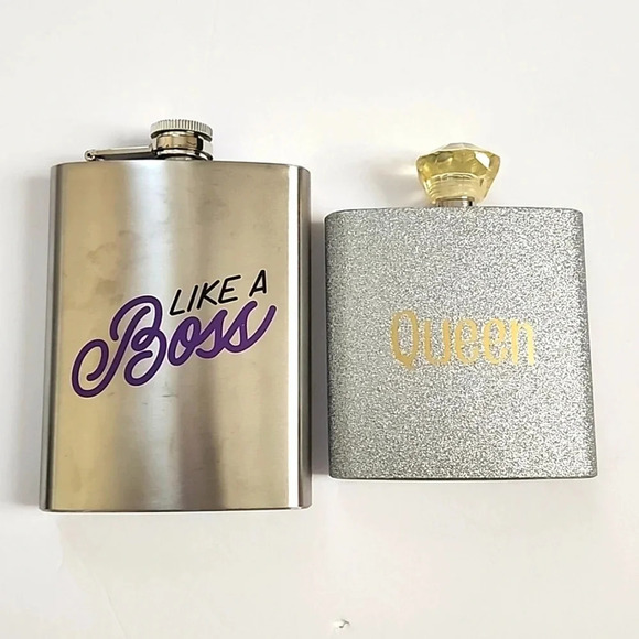 Flasks 2x Stainless Steel Flasks Never Used "like a boss 8oz & queen" Screw Tops - Picture 1 of 16